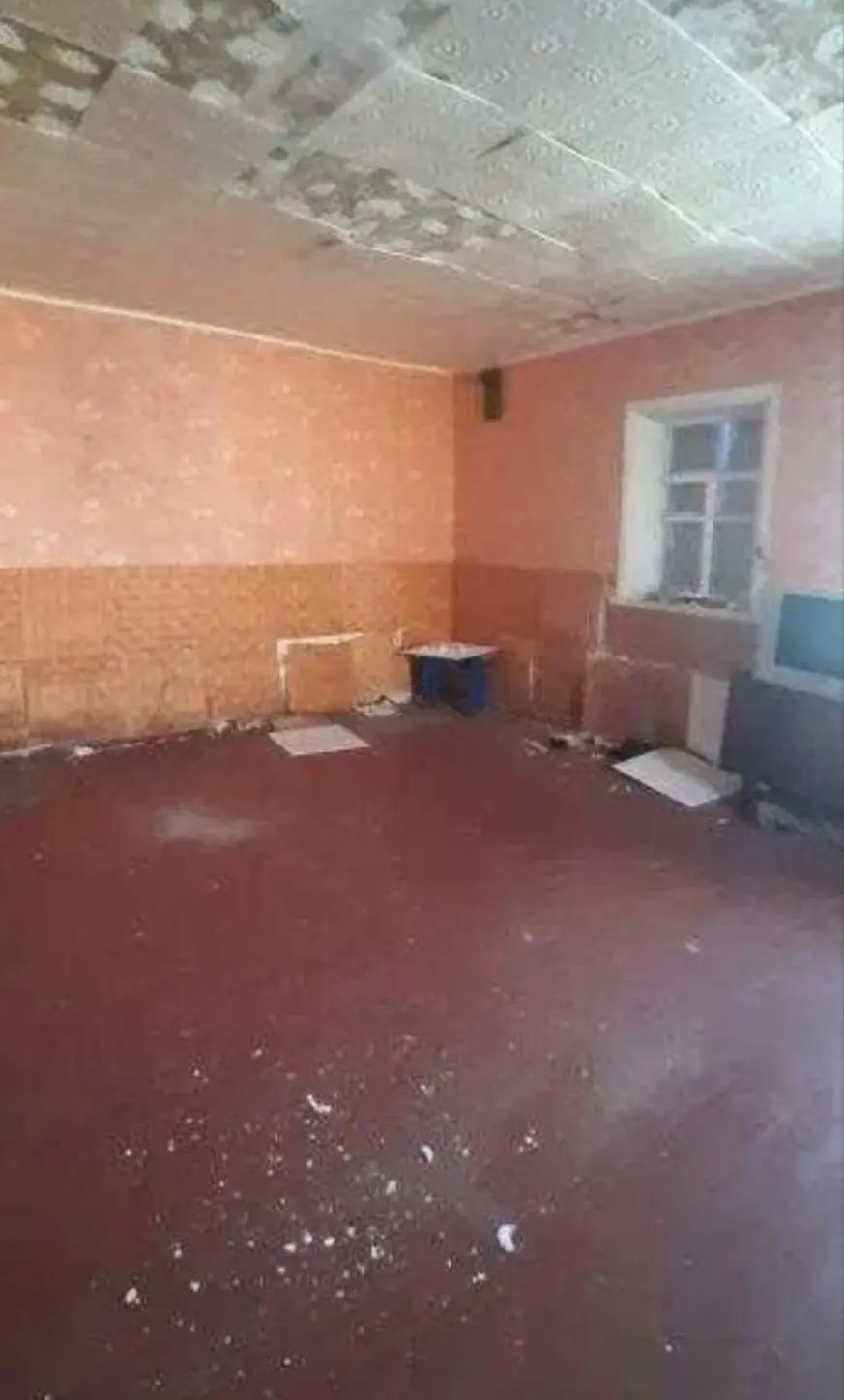 Будинок в тихому селі Коломак!