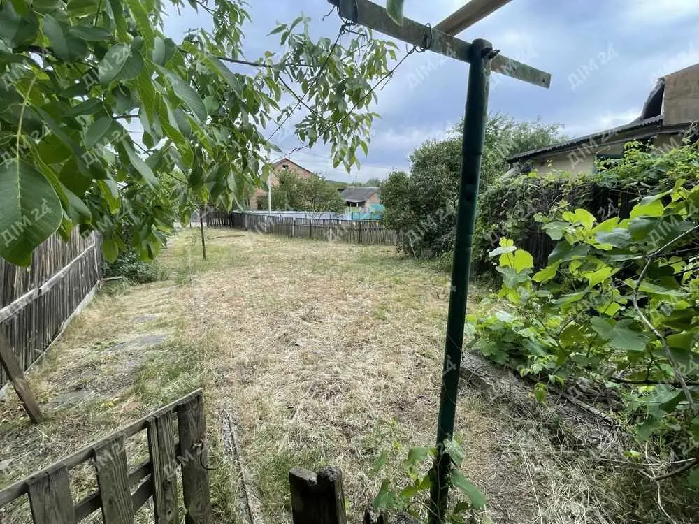 Житло у передмісті.