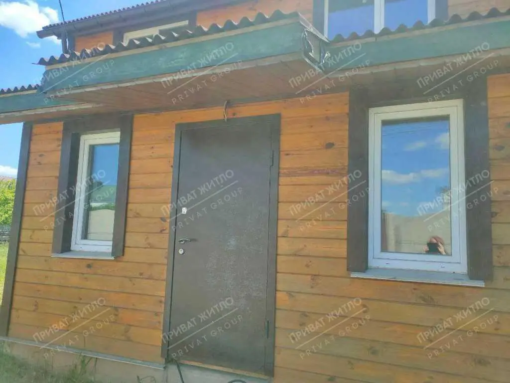 Новий сучасний будинок. Район Браїлки. 