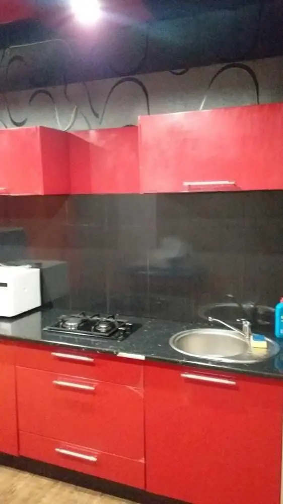 Продається однокімнатна квартира з класним ремонтом.
