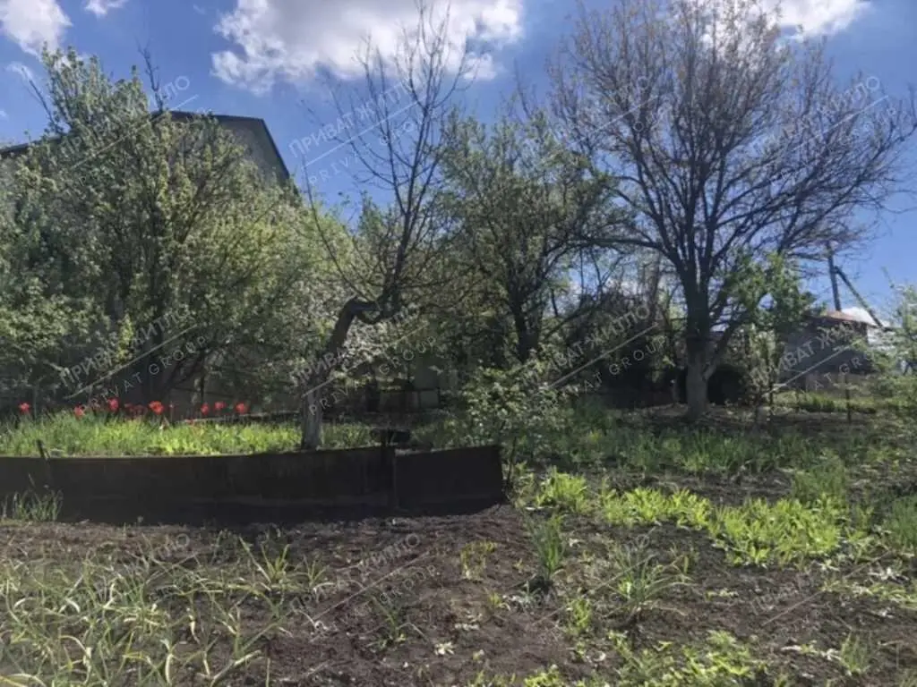Дача з великою ділянкою в с.Рожаївка!