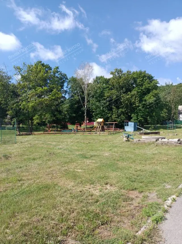 Земельна ділянка в 200 метрах від Ворскли