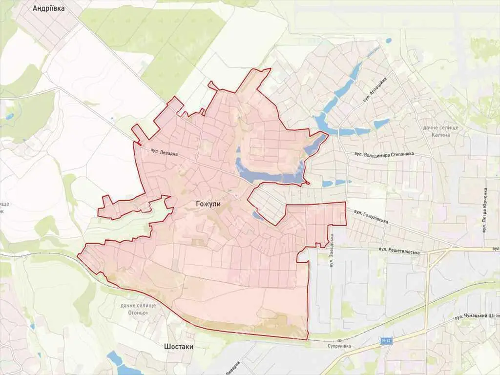 Ділянка під будівництво в Гожулах.