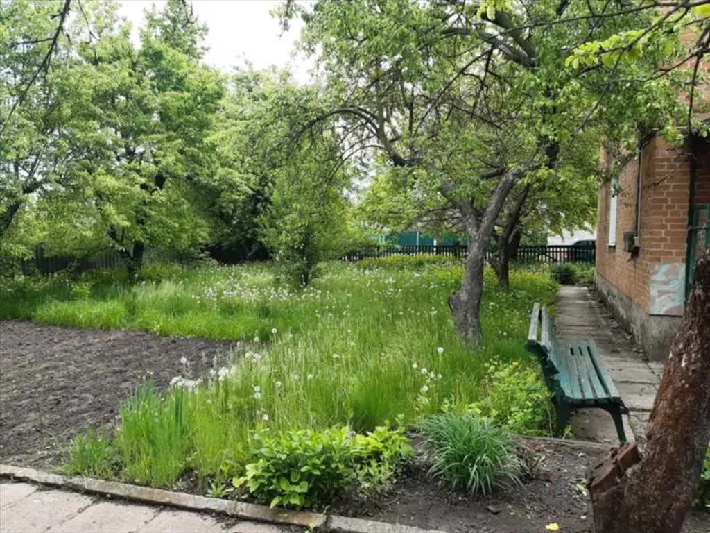 Окремий будинок для родини в Чутове