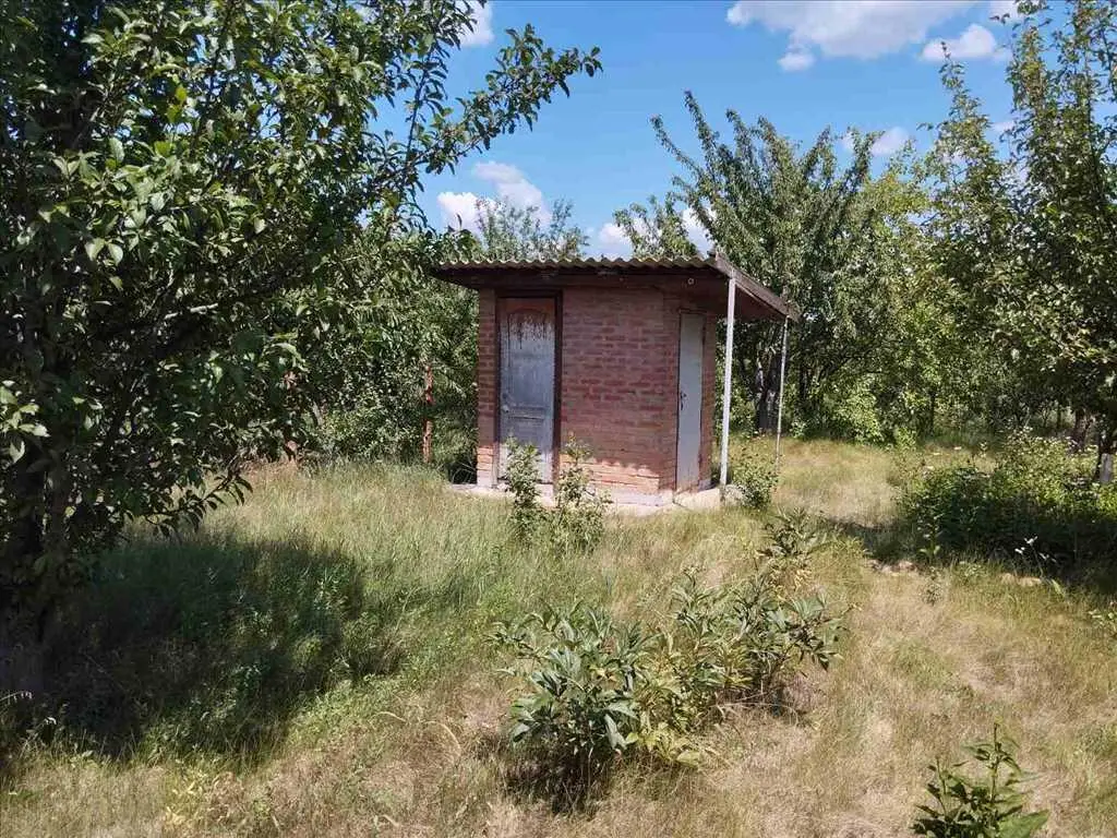 Ділянка під забудову