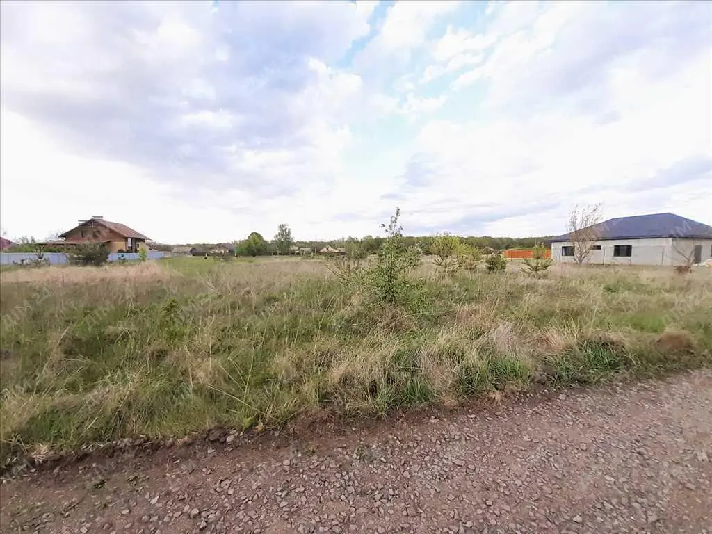 Продаж чудової ділянки, Верхоли!