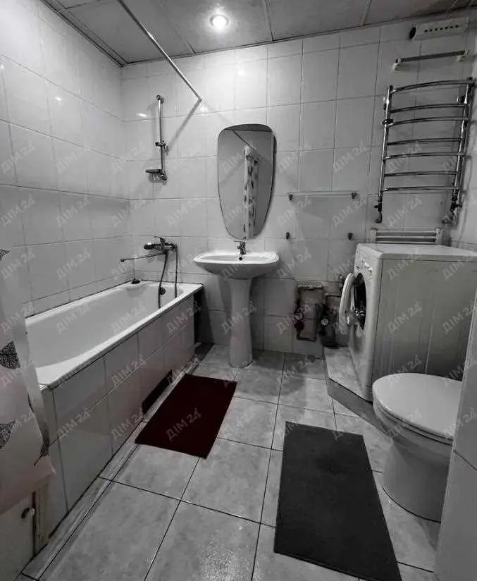 Трикмінатна квартира в самому центрі міста!