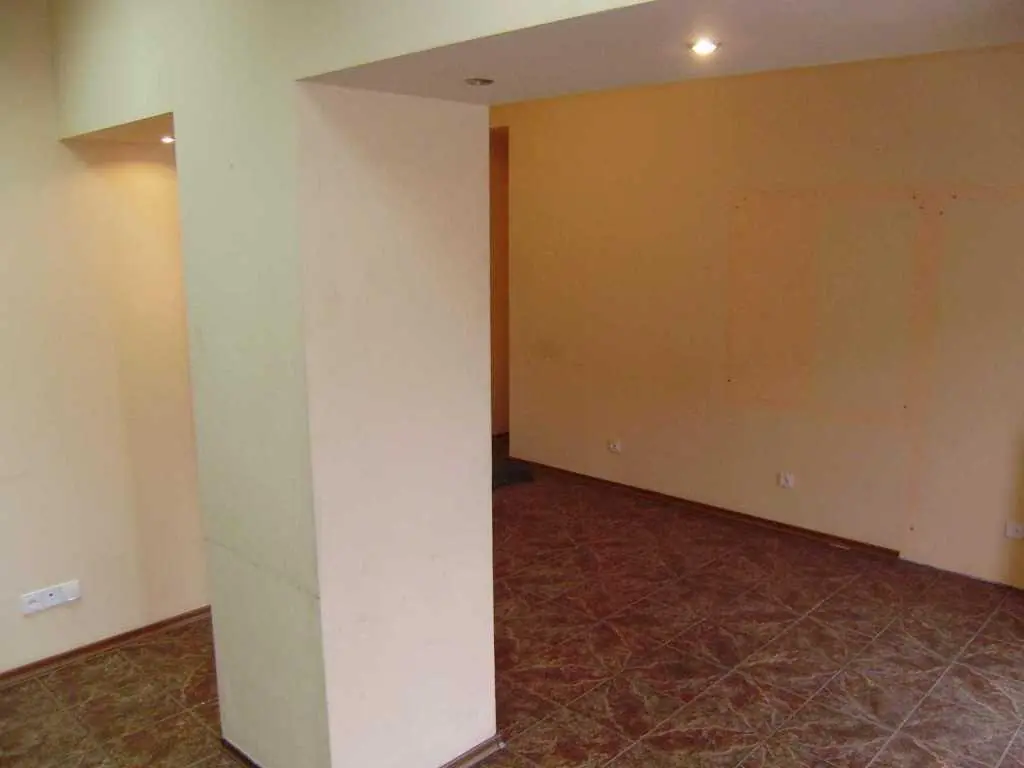 Продаж нежитлового приміщення в самому серці Полтави на вулиці Юліана Матвійчука.