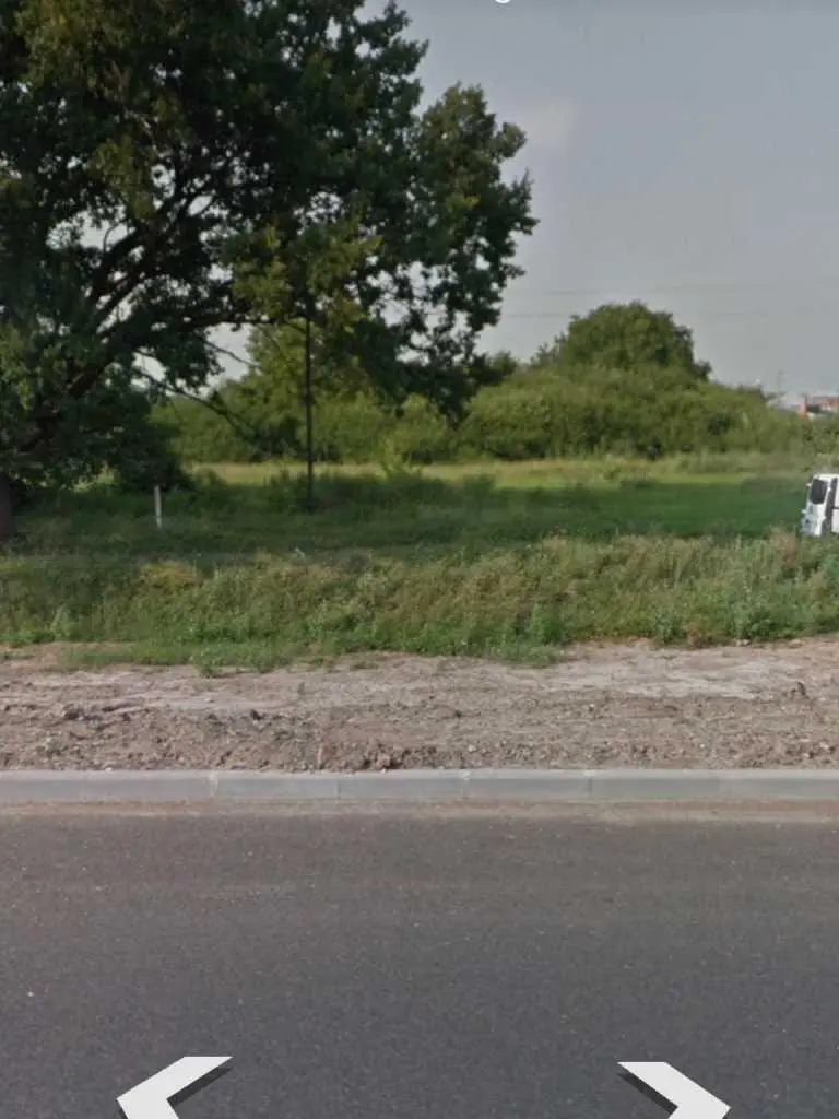 Земельна ділянка на трасі Київ-Харків
