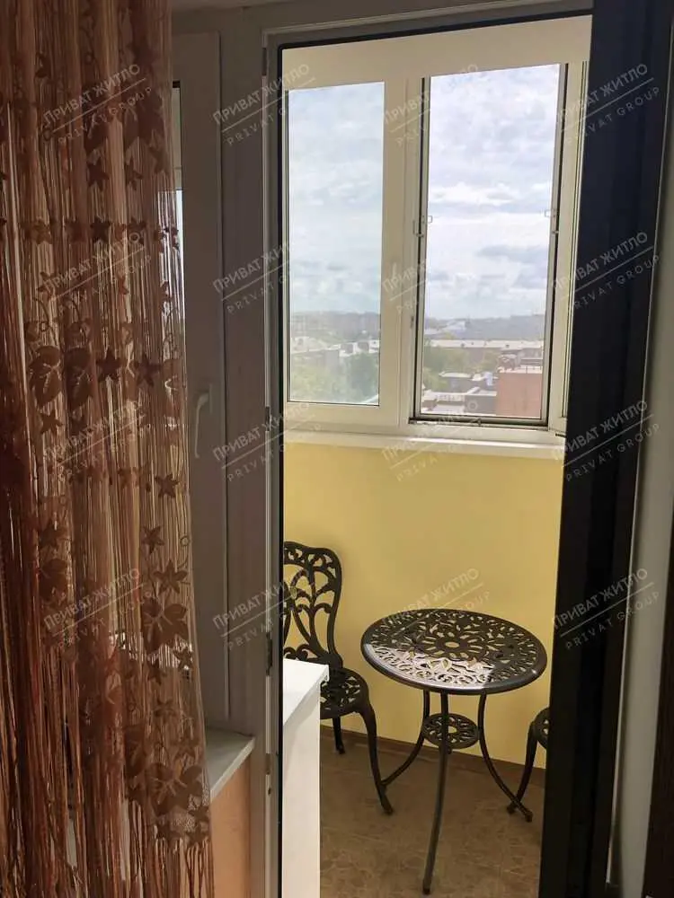 Продаж 3 кімнатної квартири по вул.Соборності