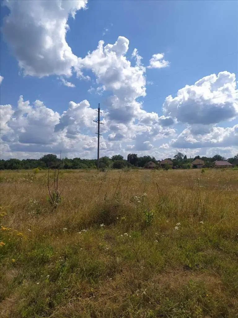 Гарна земельна ділянка в Івонченцях