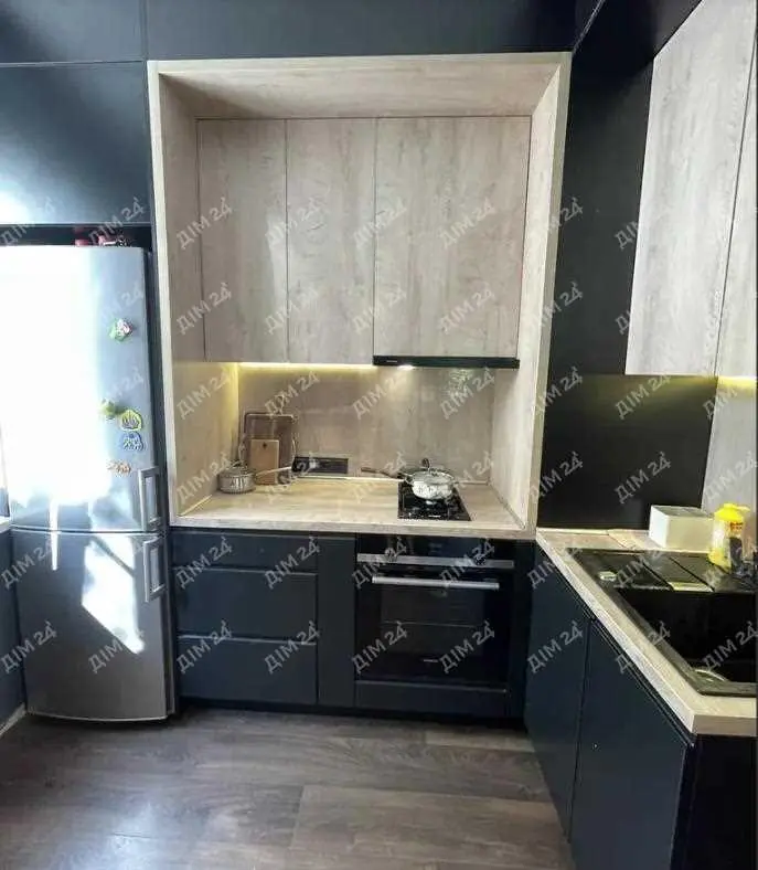 Двокімнатна квартира в центрі міста!