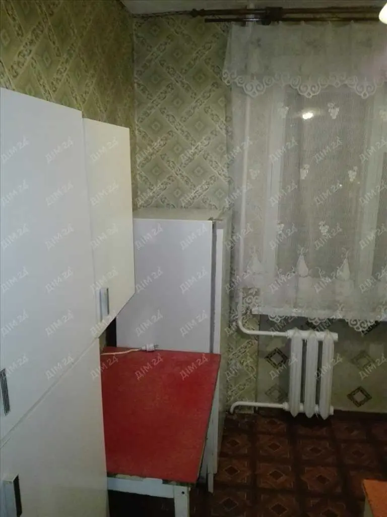 Двокімнатна квартира на Подолі!