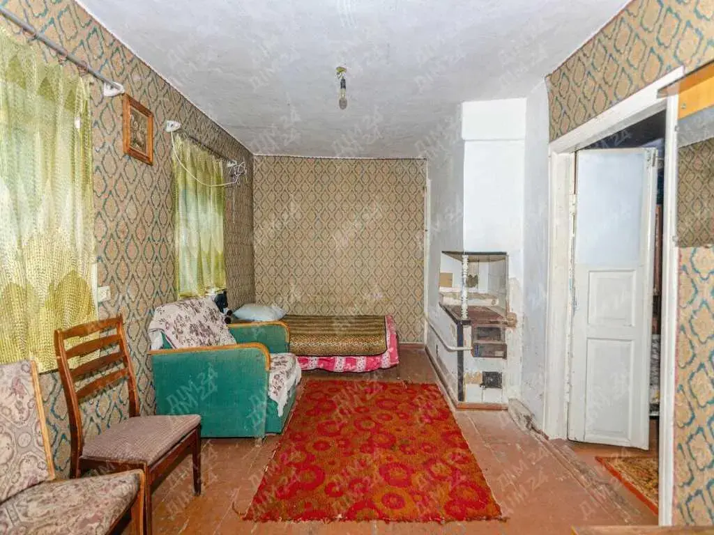 Чудовий будинок поруч з лісом поруч з Полтавою.