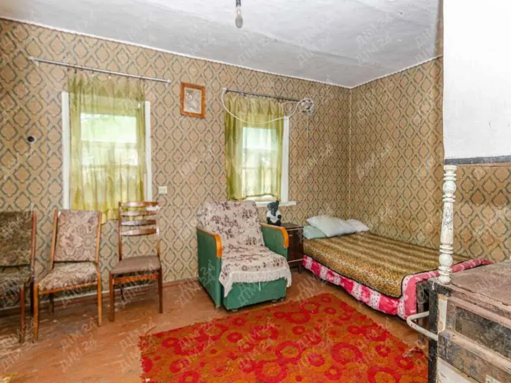 Чудовий будинок поруч з лісом поруч з Полтавою.