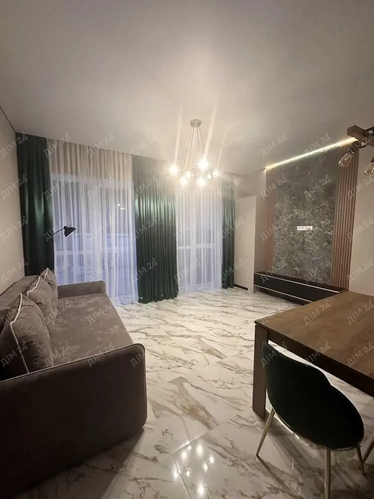 Будинок в центрі Полтави (район школи №5)