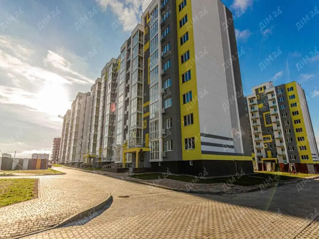 Однокімнатна квартира в новобудові в спальному районі!!