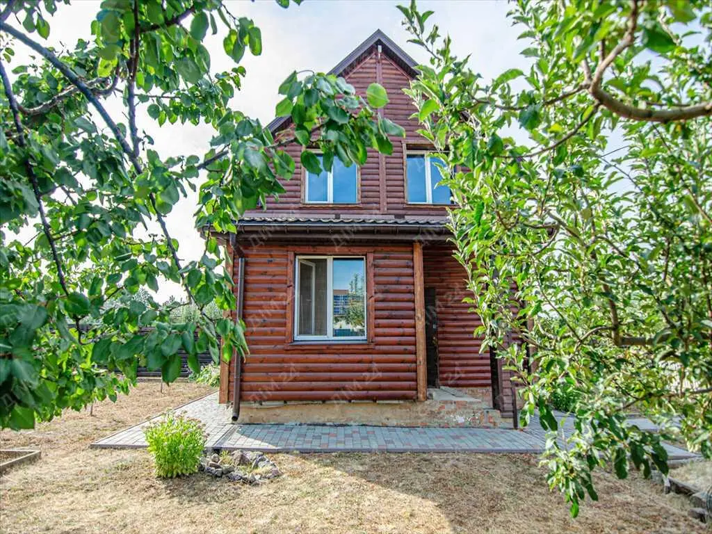 Просторий дуплекс із душею — Ваш ідеальний дім у селі Гора, до Полтави 10 хвилин машиною!