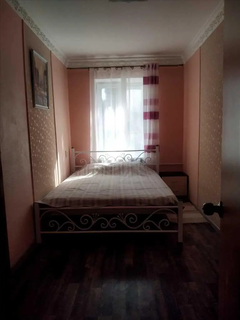 Червона лінія. Трикімнатна квартира із суттєвими перевагами.   