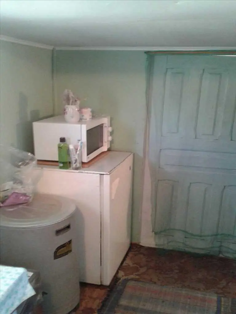 Охайна бюджетна дача біля лісу