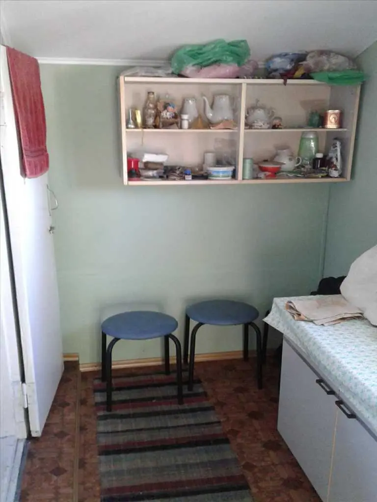 Охайна бюджетна дача біля лісу