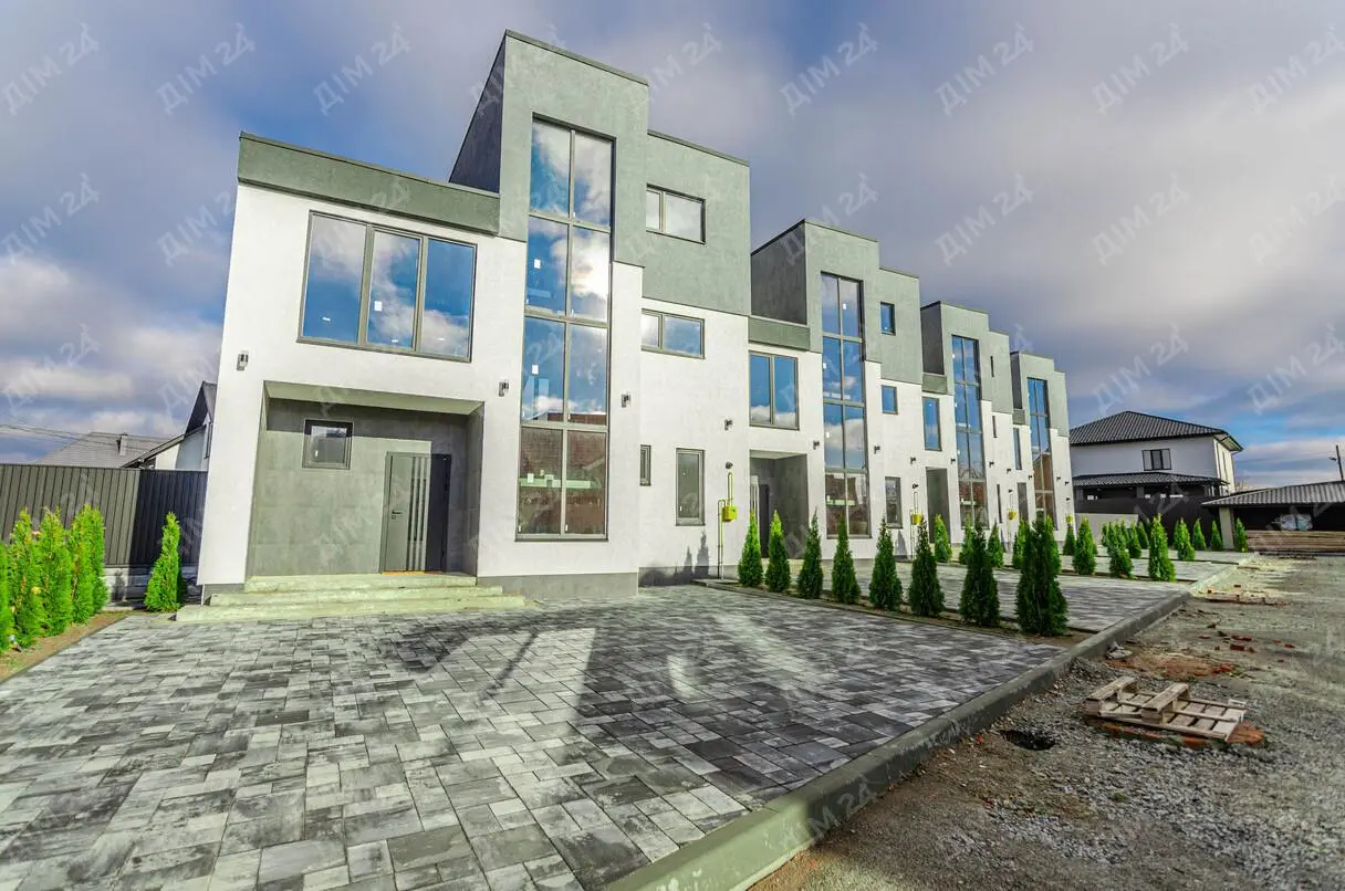 Новий рівень комфорту в Полтаві, таунхаус введений в експлуатацію