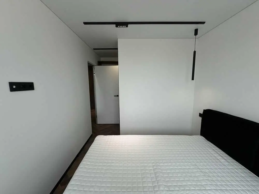 Сучасна 1-кімнатна квартира з дизайнерським ремонтом 