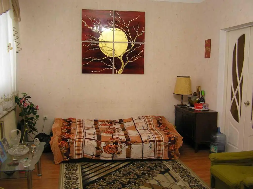 У продажі 3-х кімнатна квартира в центрі міста