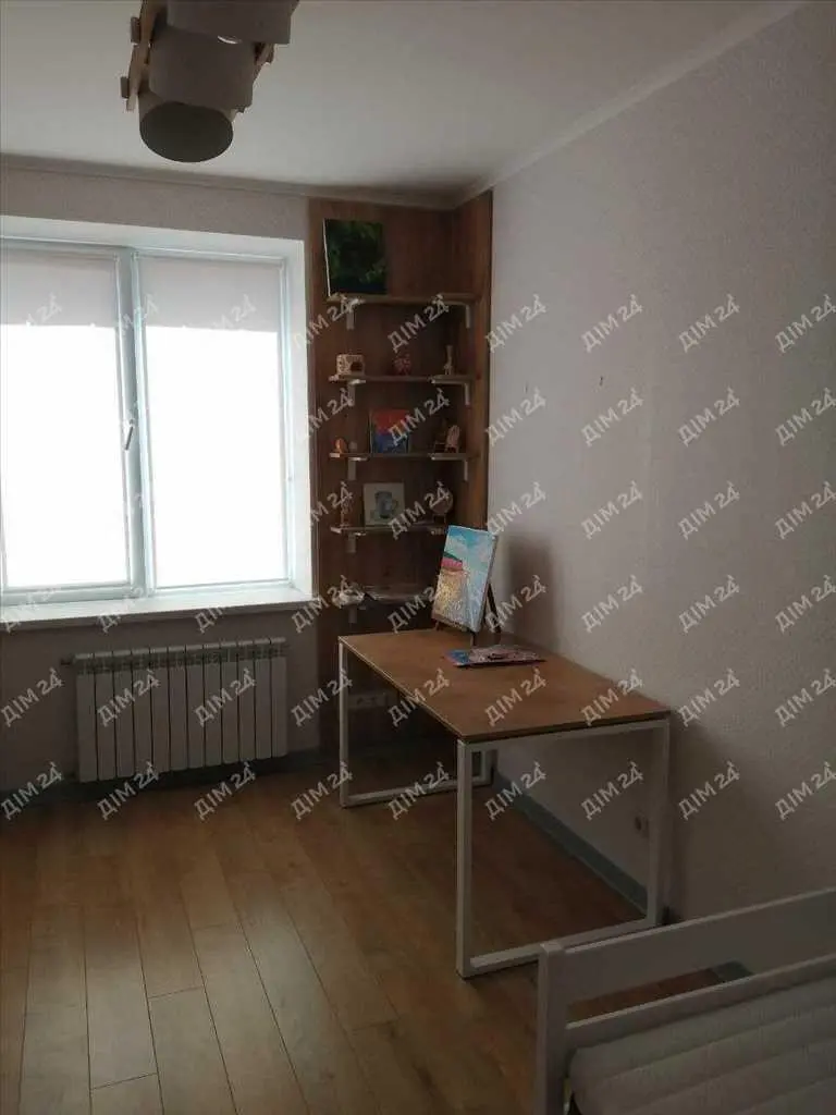 Трикімнатна дворівнева квартира в центрі