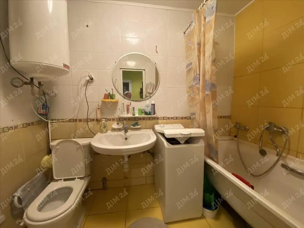 Два дачних будинки на Вороніна!