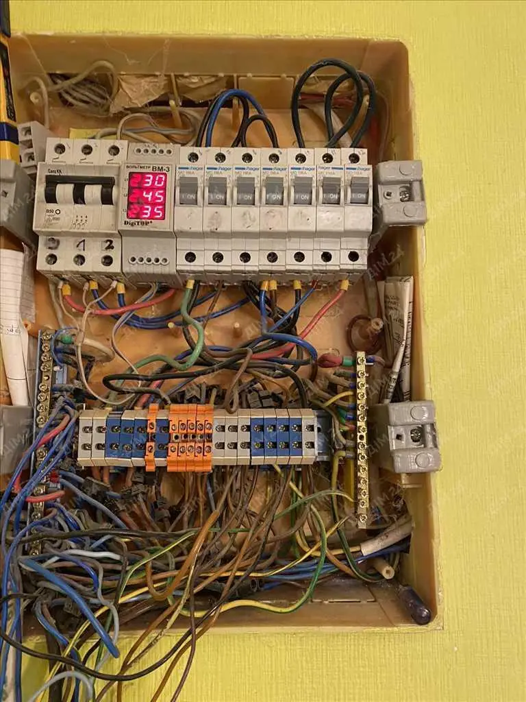 Два дачних будинки на Вороніна!