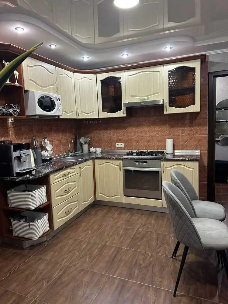 У продажі 2-х кімнатна квартира р-н Алмазний