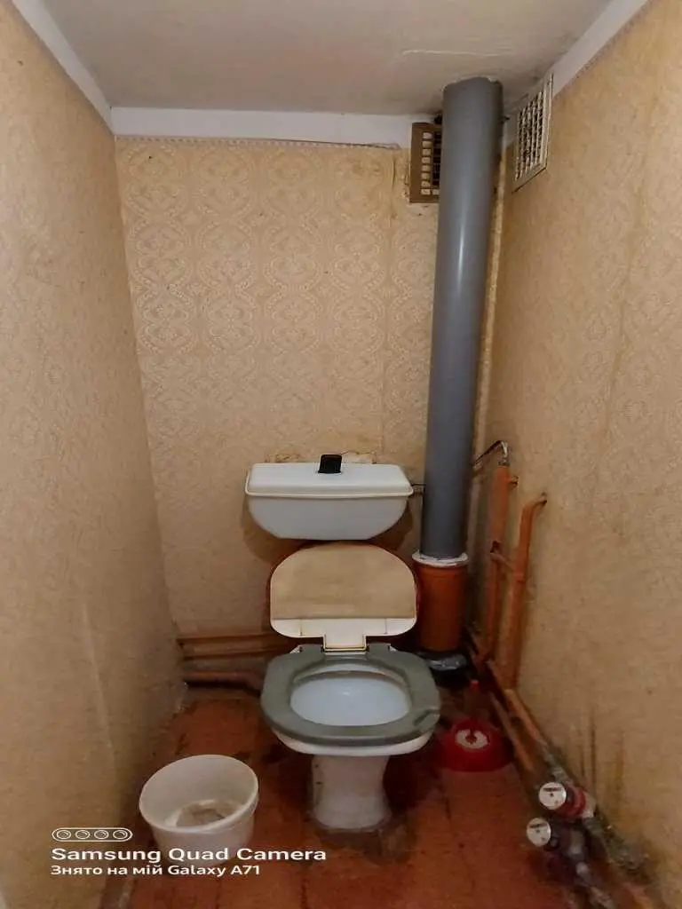 Двокімнатна квартира на Леваді!