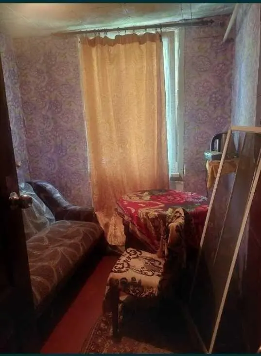 Частина будинку з окремим двором на Розсошнцях!