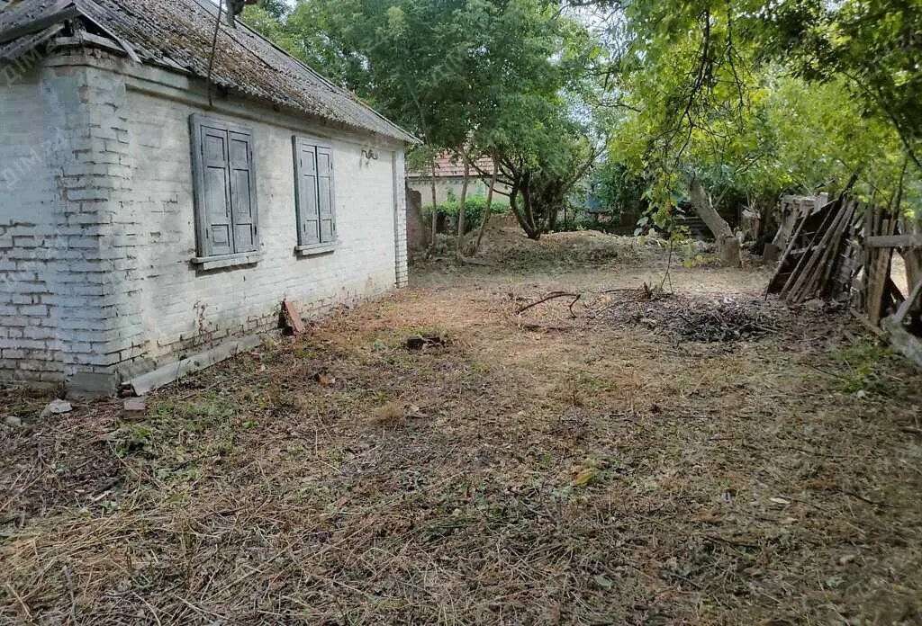 Земельна ділянка під забудову на Крутому березі