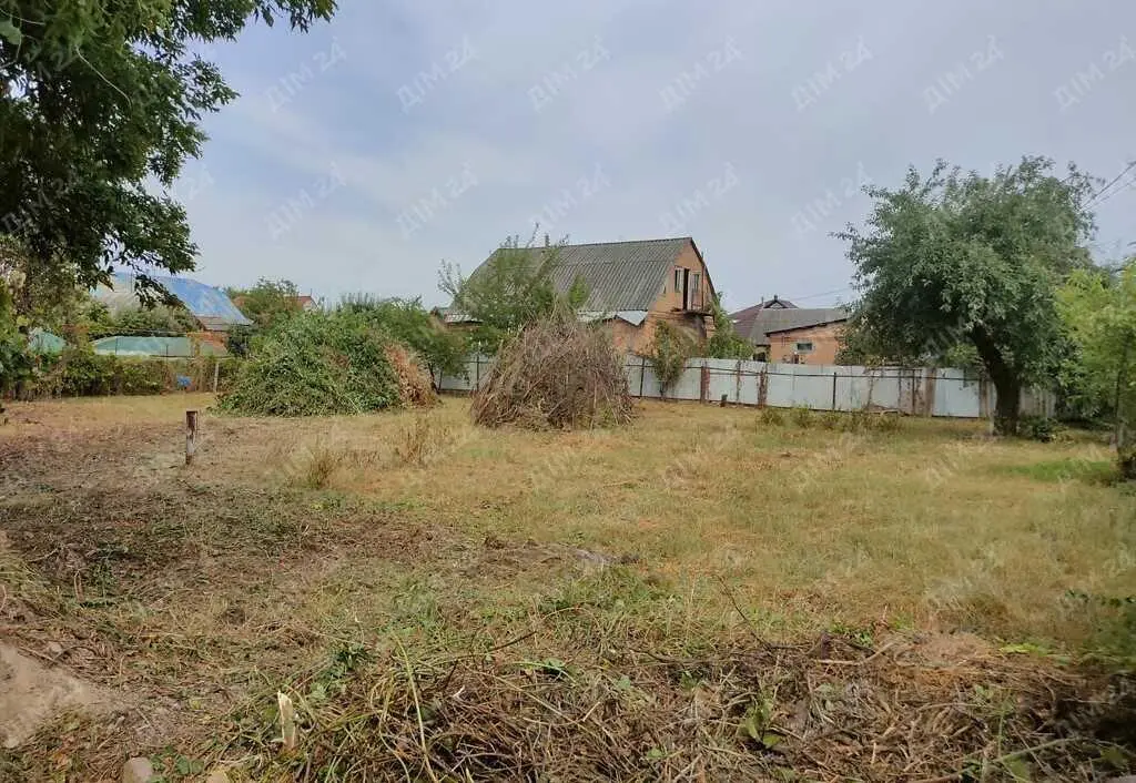 Земельна ділянка під забудову на Крутому березі