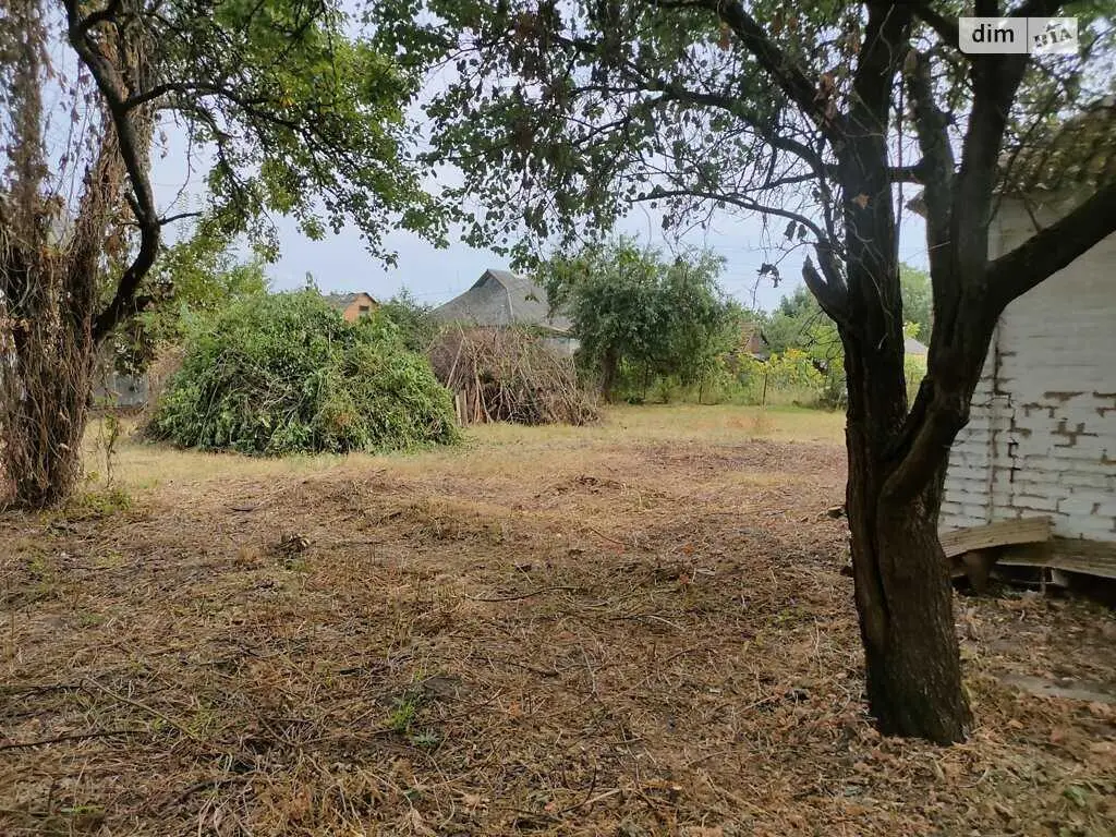 Земельна ділянка під забудову на Крутому березі