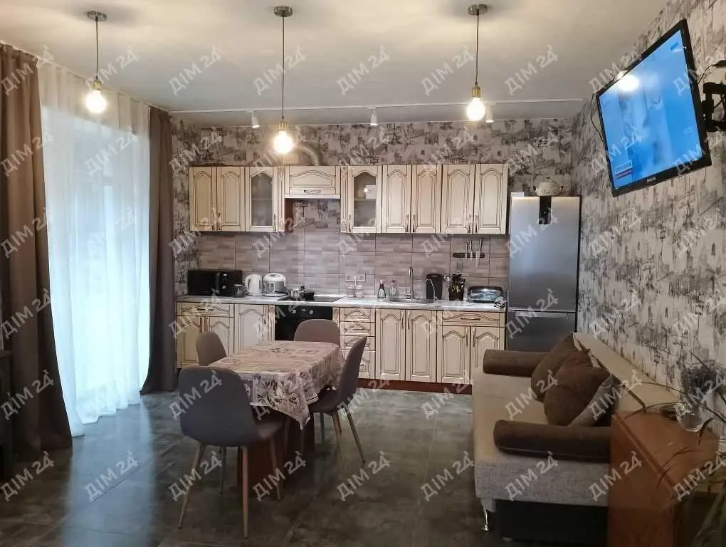 Просторий будинок в мальовничому місці Полтави – ваш ідеальний дім!