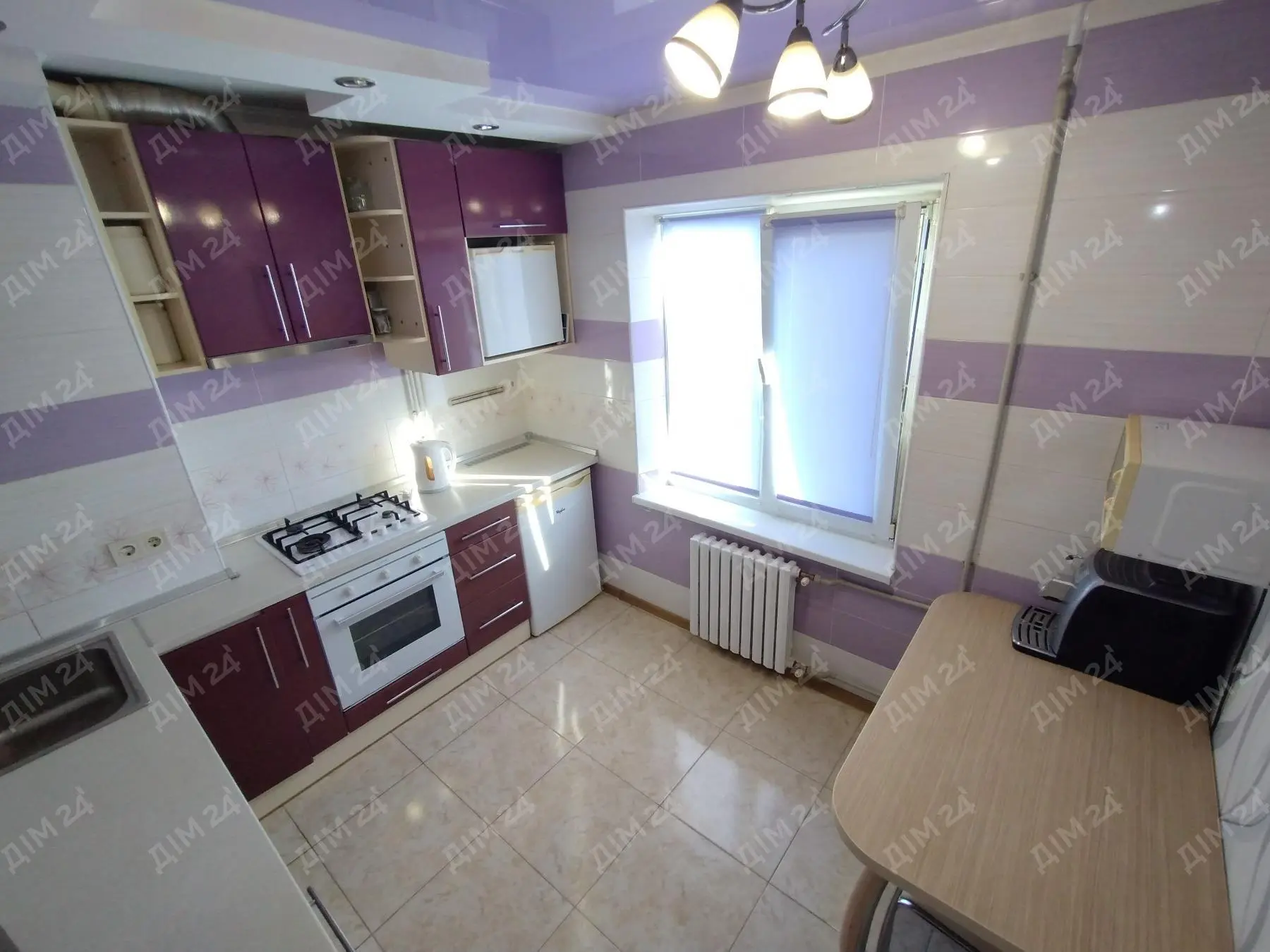 Затишна 2-х кімнатна квартира на Садах-1