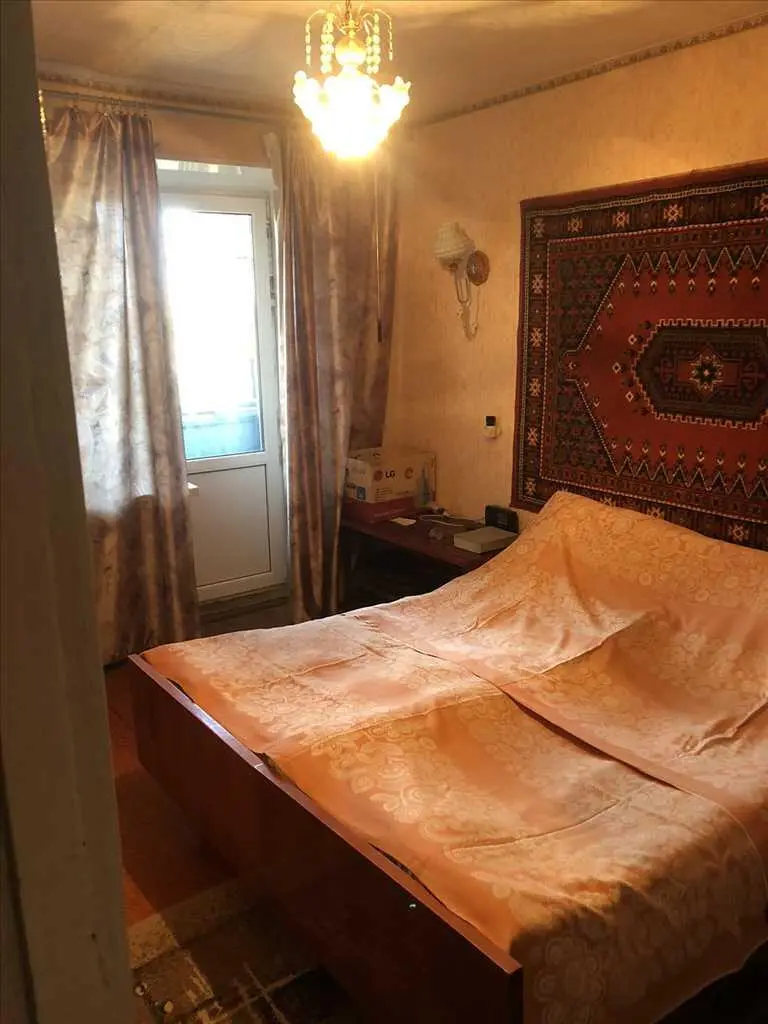 Двокімнатна квартира на Боженка.