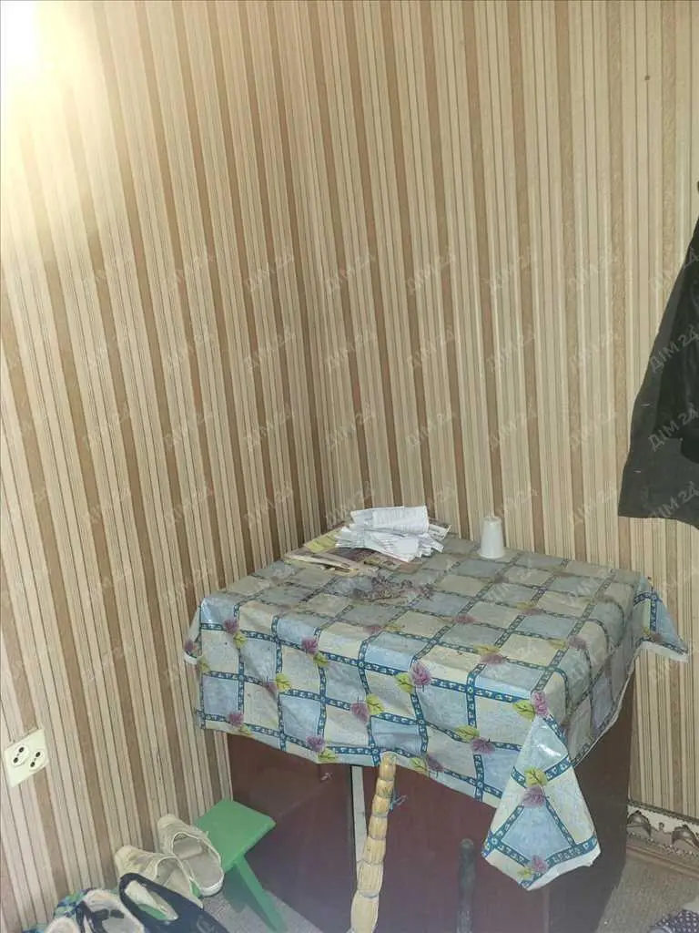 Однокімнатна квартира в с. Ланна Карлівського района