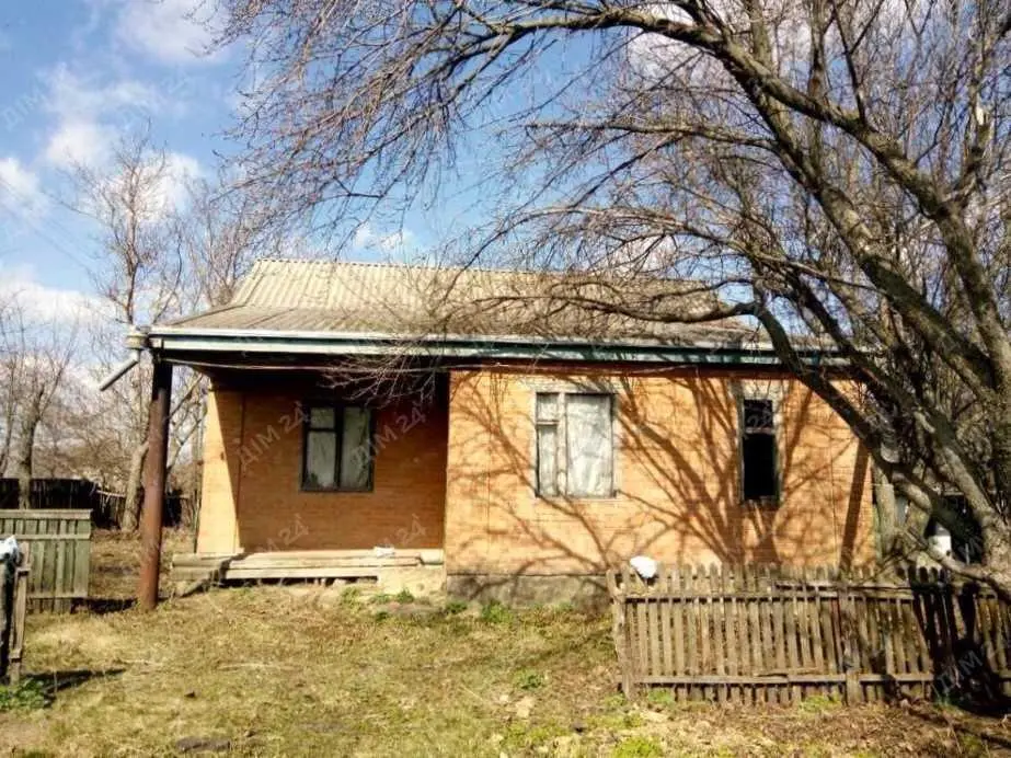 Будинок з флігелем у Решетилівському районі