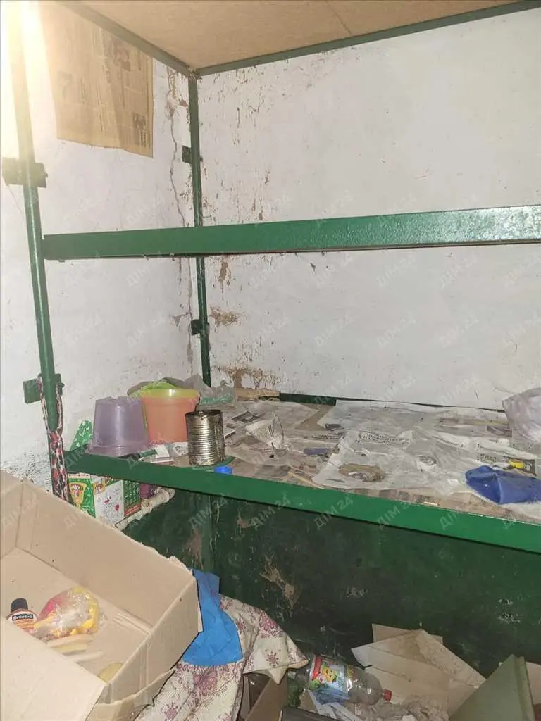 Будинок в місті Карлівка