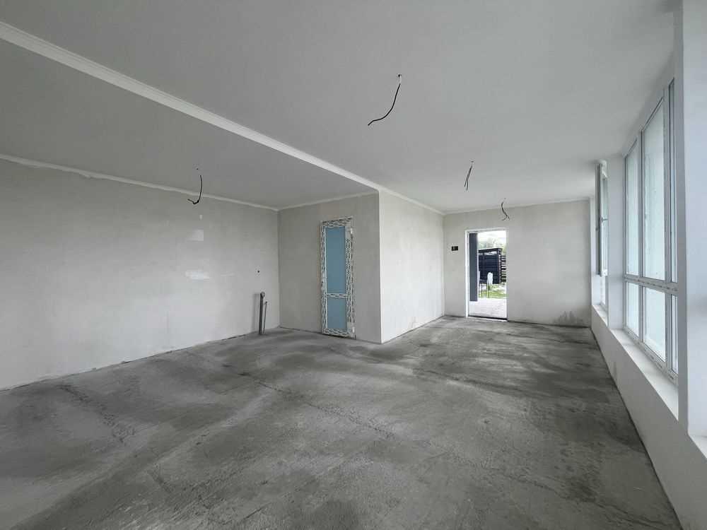 Будинок біля річки!