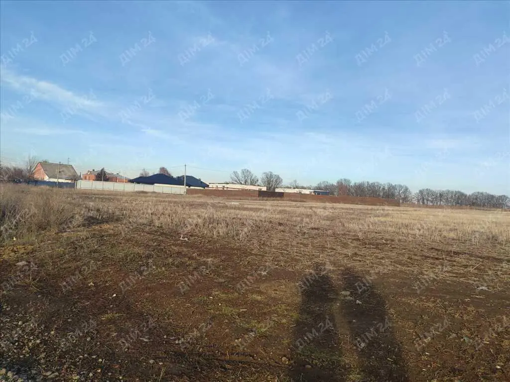 Ділянка під забудову в Розсошенцях