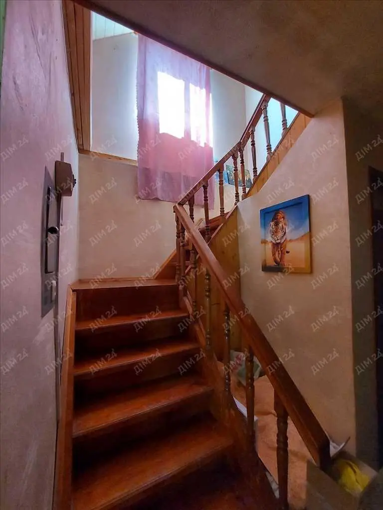 Двоповерховий будинок в с.Михайлівка