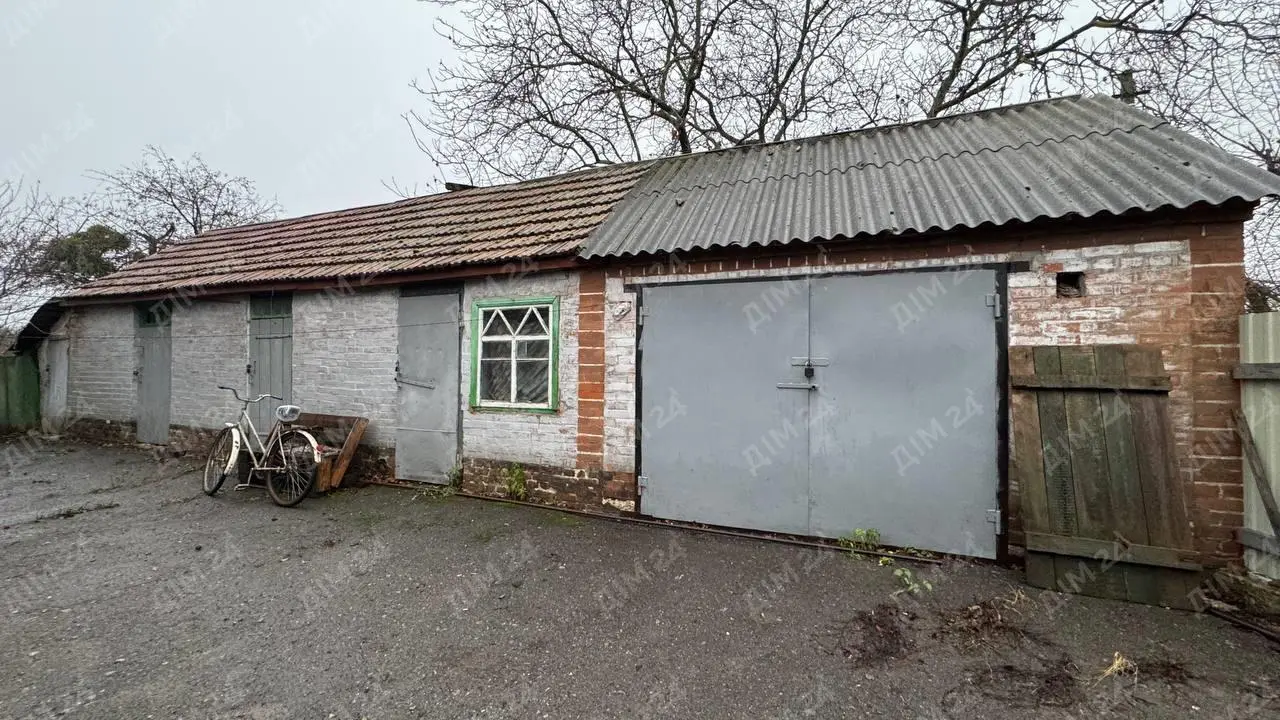 Продається будинок у Мачухах — ідеальне місце для спокійного життя!