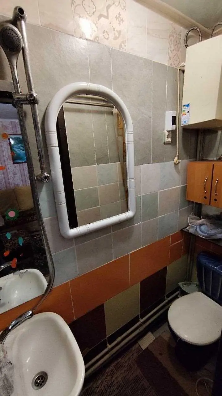 Продаж частини будинку з окремим двором у Полтаві!