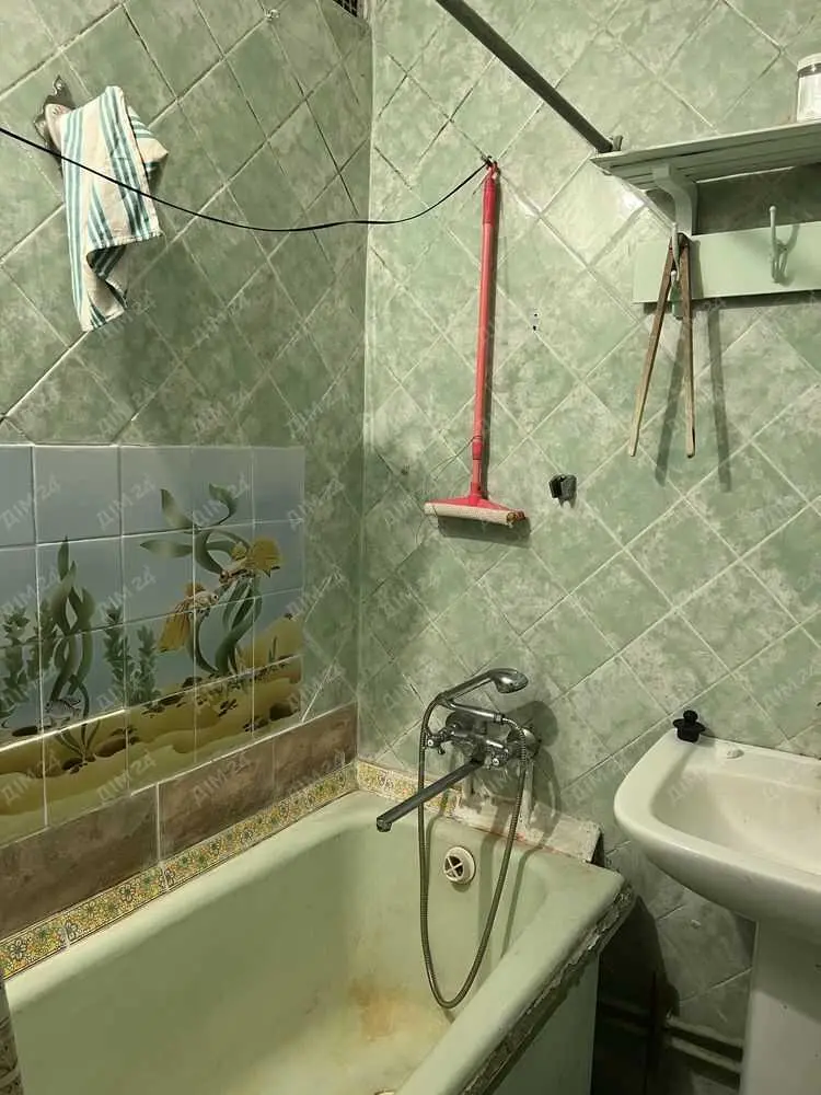 Чотирикімнатна квартира біля Автовокзалу