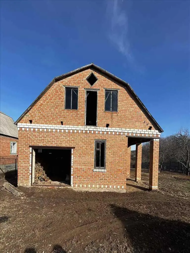 Земельна ділянка у райському місті